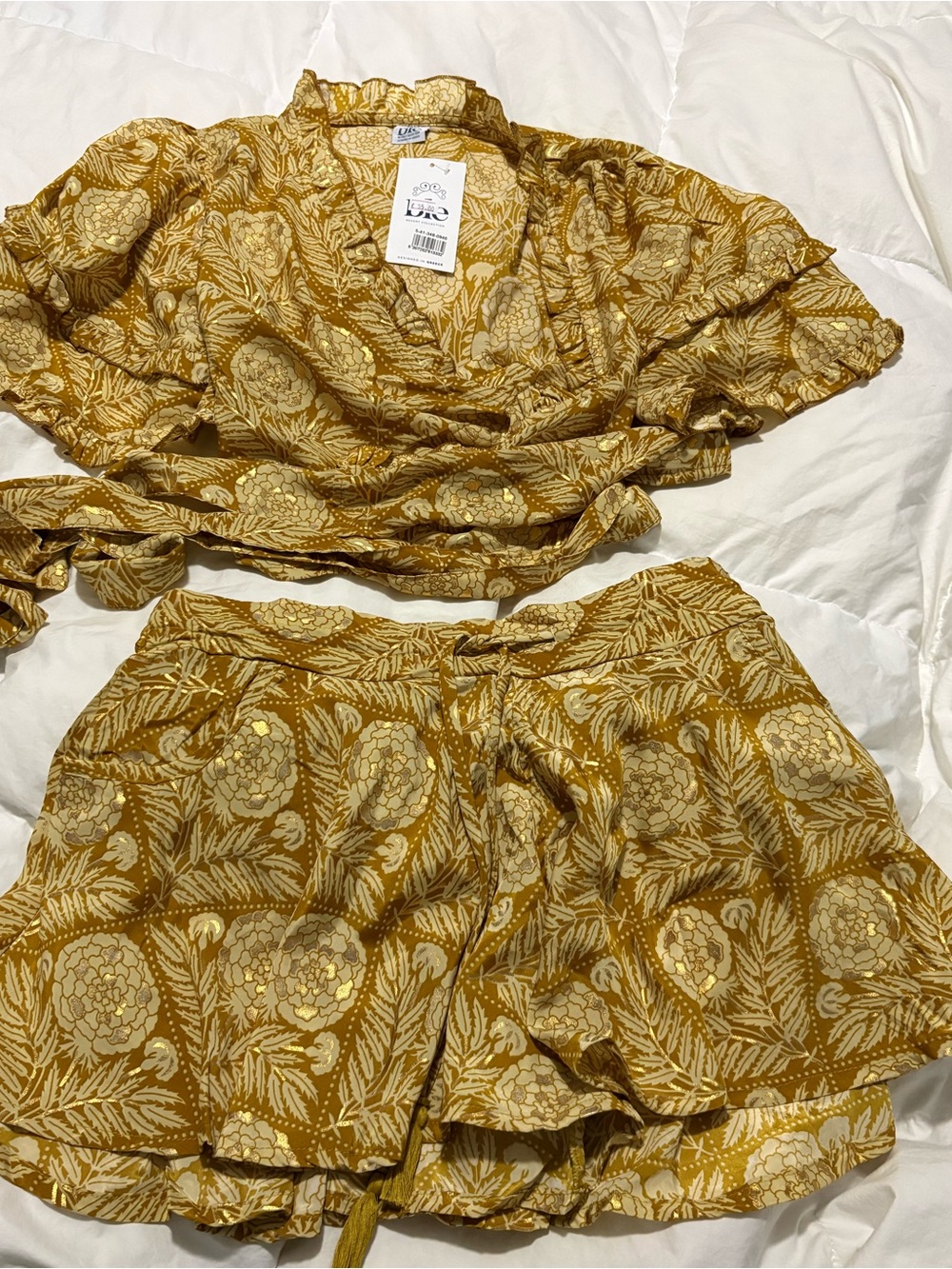 Mustard & Gold Floral Circle Pattern 2 peice set